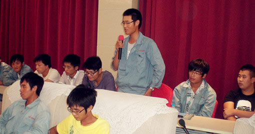 2011、2012年入職員工座談會(huì)在公司本部順利召開